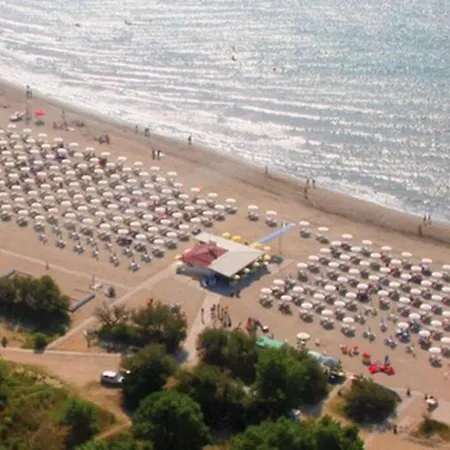 Arco Appartement Eraclea Mare